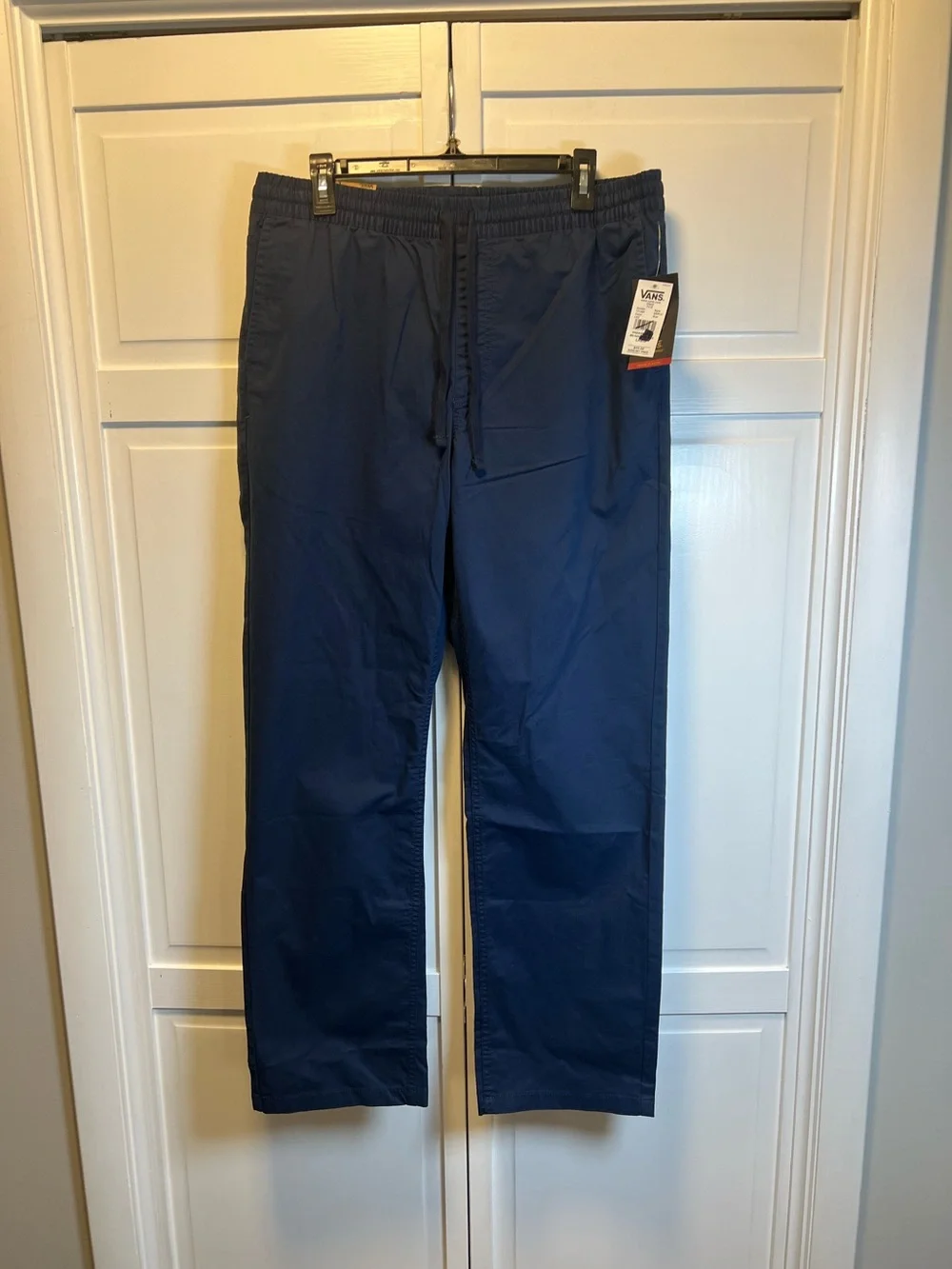 NWT Vans Men's Range Elastic Relaxed Fit Pants Size Large Color Navy Blue